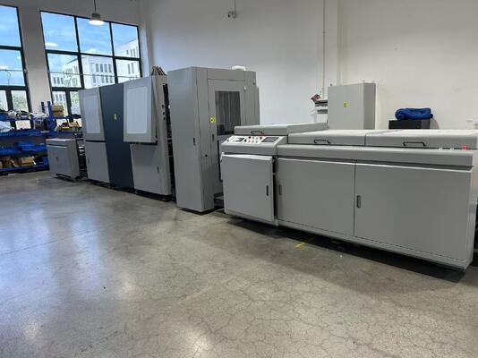 Maximum printing speed 6001200dpi 100mmin Digital Printing Press with Visual Operation Interface and Drop On Demand Piezoelectric Nozzle Inkjet Head