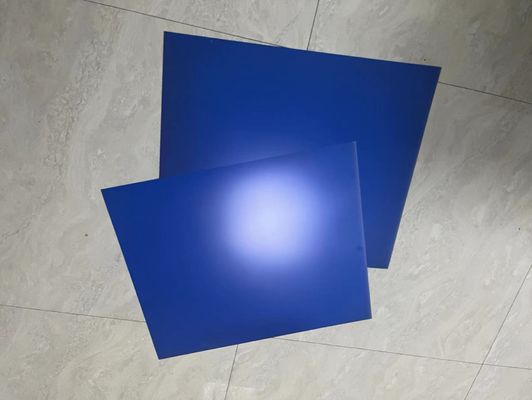 Piastra CTP termica a doppio strato con accuratezza di registrazione migliorata e rivestimento blu scuro per la gestione della luce del giorno