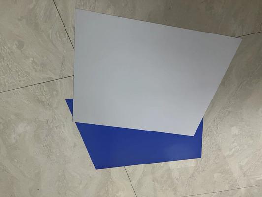 Placca CTP senza processo CD-RM con 18 mesi di validità 22-25s Tempo di produzione E 100.000-200.000 impressioni Lunghezza di esecuzione