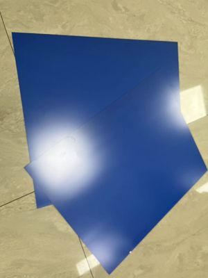 Lastra CTP a doppio strato blu scuro con 350.000 impression, spessore da 0,15 mm a 0,40 mm e guadagno di punto ≤10% per stampa di alta qualità