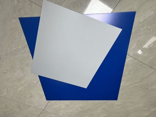 Lastra CTP senza processo CD-RM con validità di 18 mesi e larghezza massima della bobina di 1350 mm per la stampa commerciale