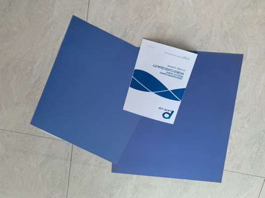 Piastra CTP UV di alta qualità con energia laser da 110 a 150 mj/m2 e rivestimento blu per la stampa di precisione
